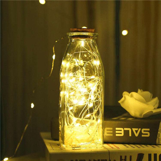 Glass bottle with gypsophila lights 01Square Warm White